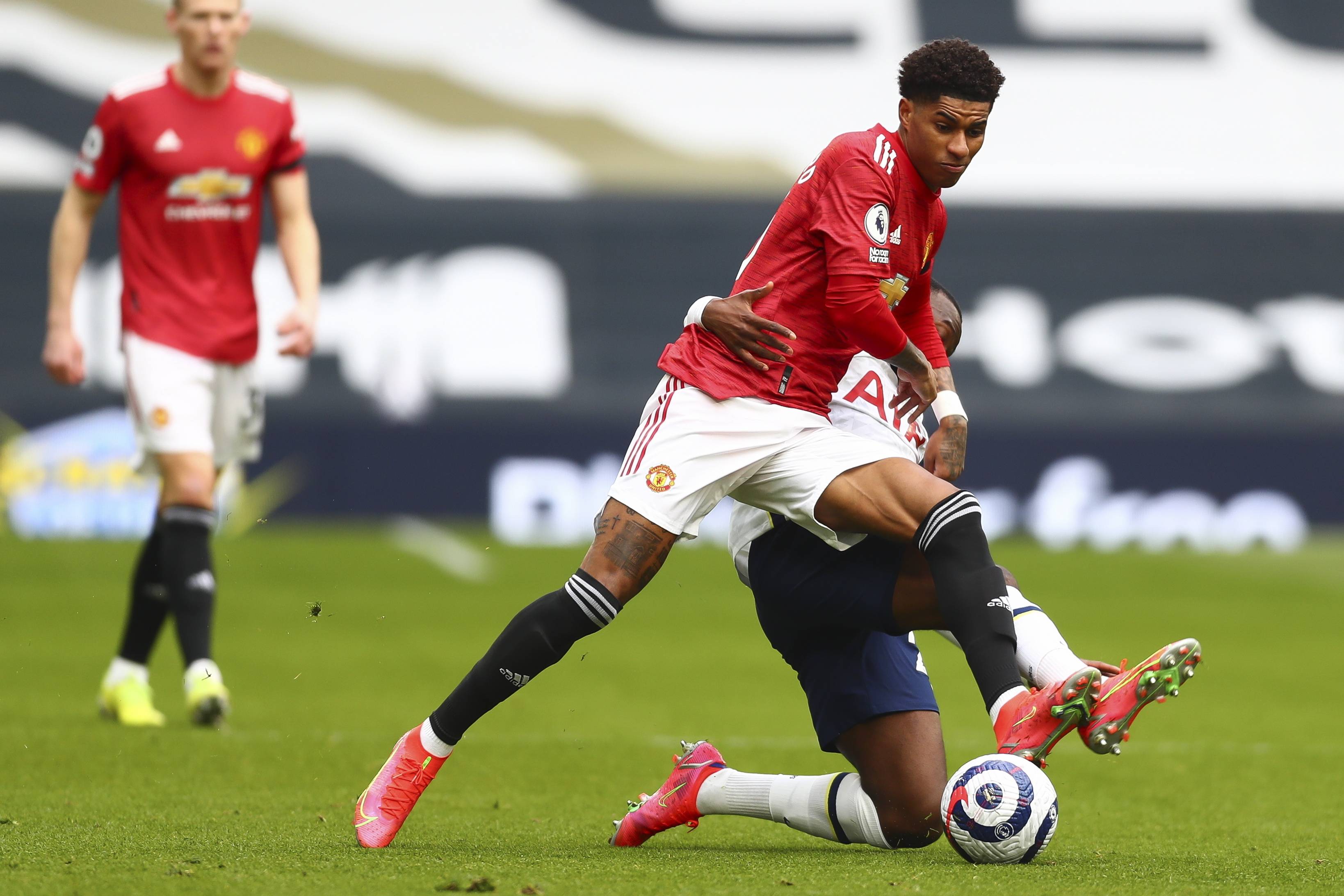 了大批观众 了大批观众